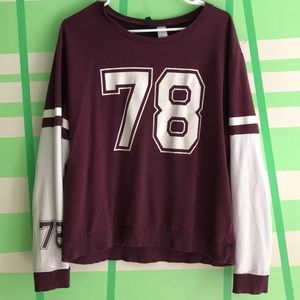 #78 maroon sweater